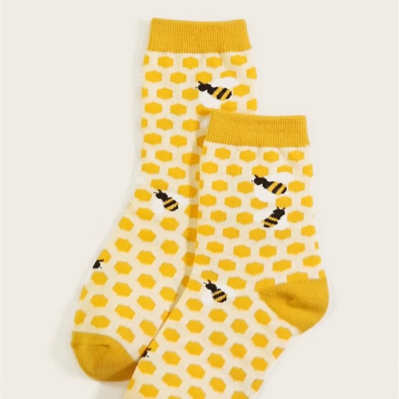 niniloveboutique Accessories - Bumble bee socks